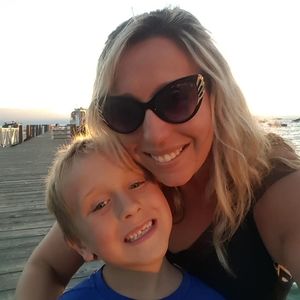 Meet your Posher, Ashley